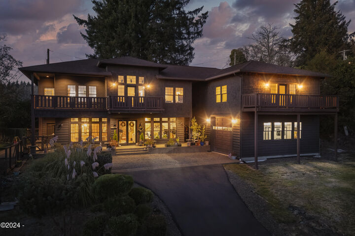 Property Photo: 4701 NE Neotsu Drive OR 97364