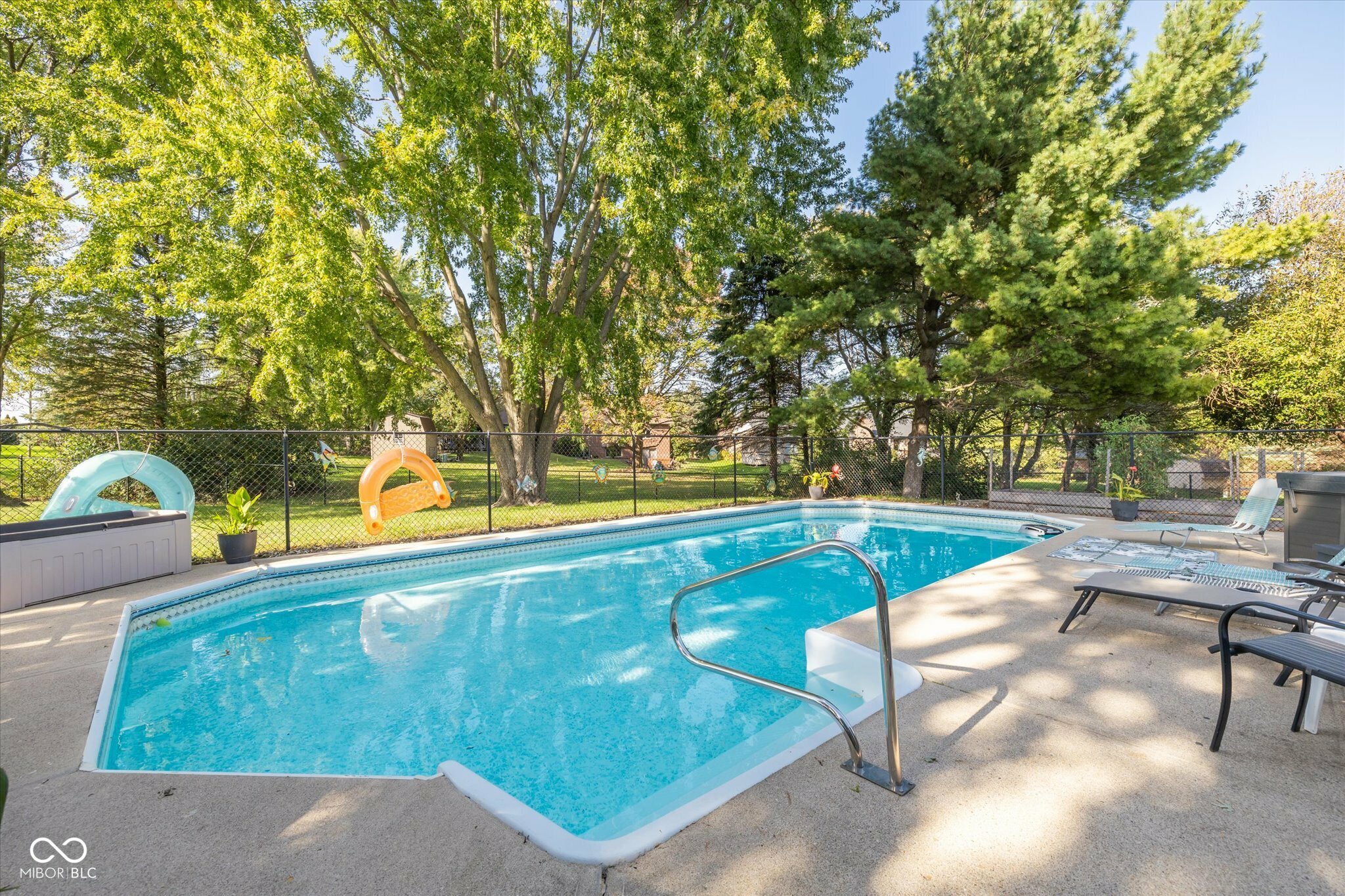 Property Photo:  1012 Hudson Bay Drive  IN 46142 