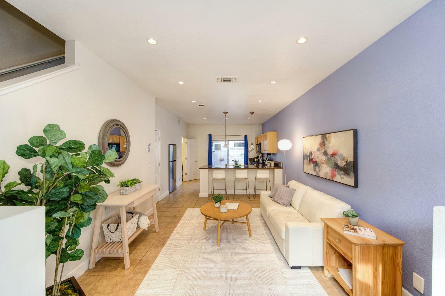 Property Photo:  1515 P Street 25  CA 95814 