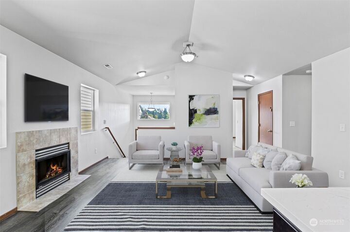 Property Photo:  7115  17th Place SE  WA 98258 