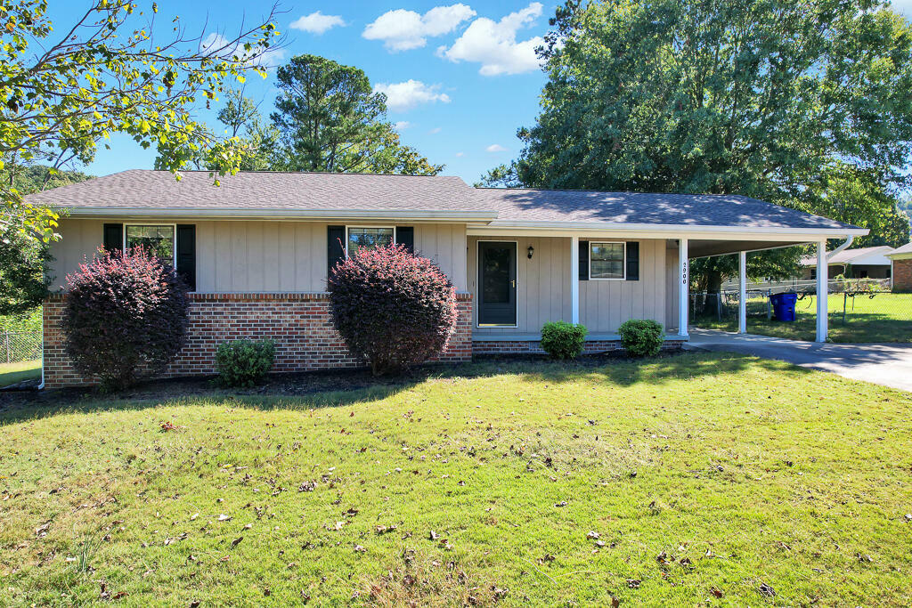 Property Photo:  2900 Linda Circle NW  TN 37312 