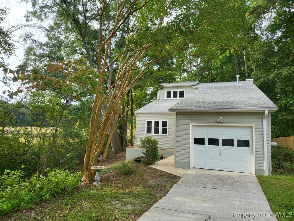 Property Photo:  80 Anchorage Drive  VA 23602 