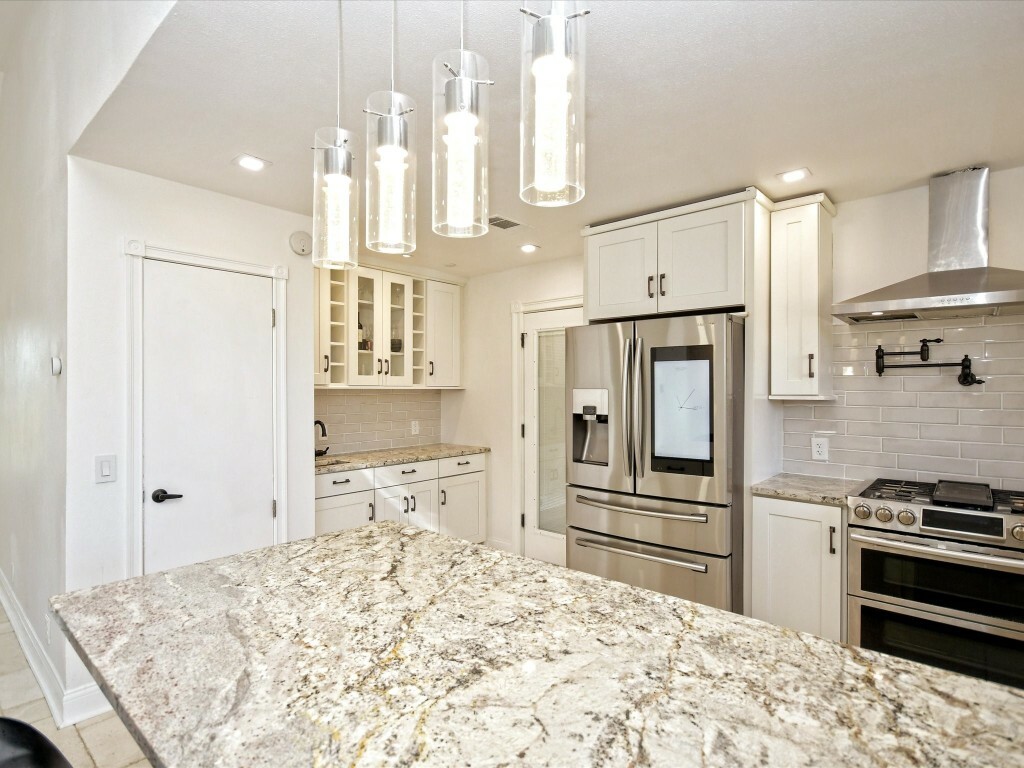 Property Photo:  107 Tori Drive  TX 78610 