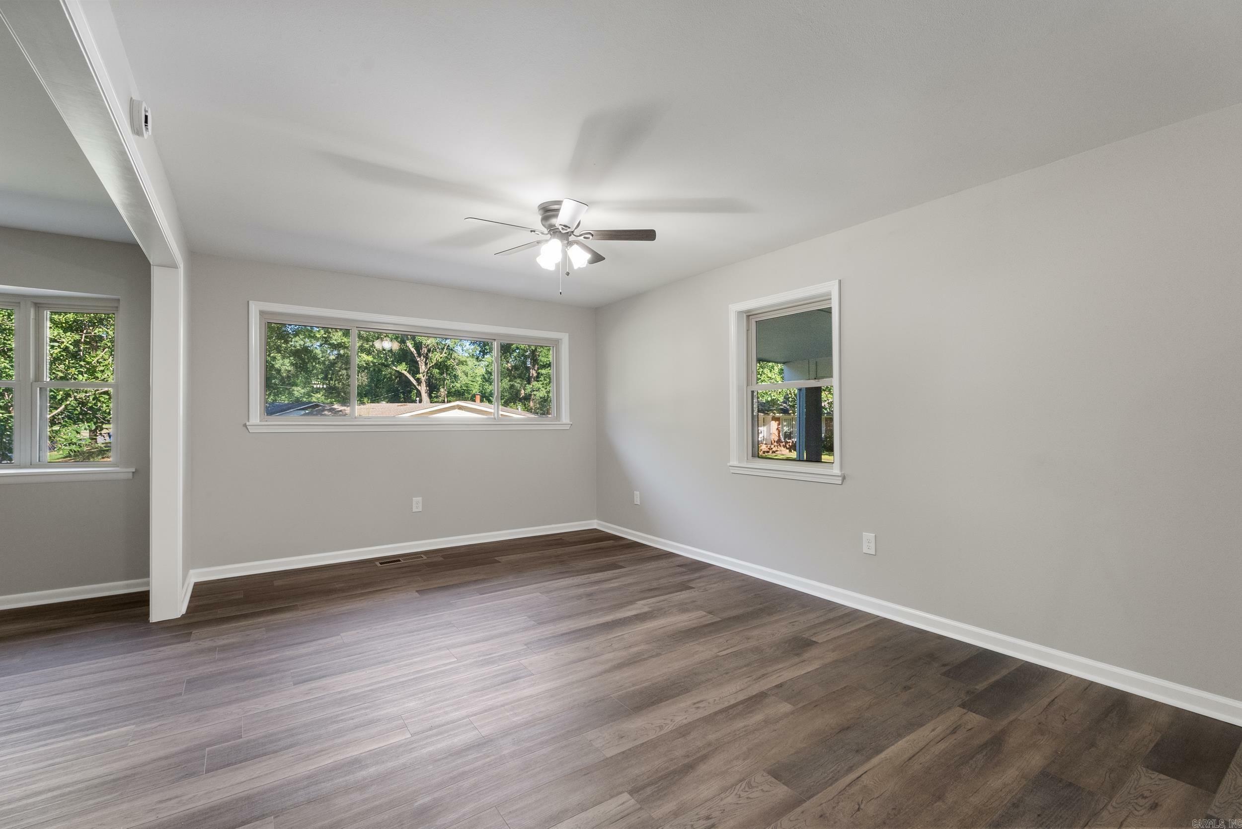 Property Photo:  2520 Robinson Ave  AR 72034 