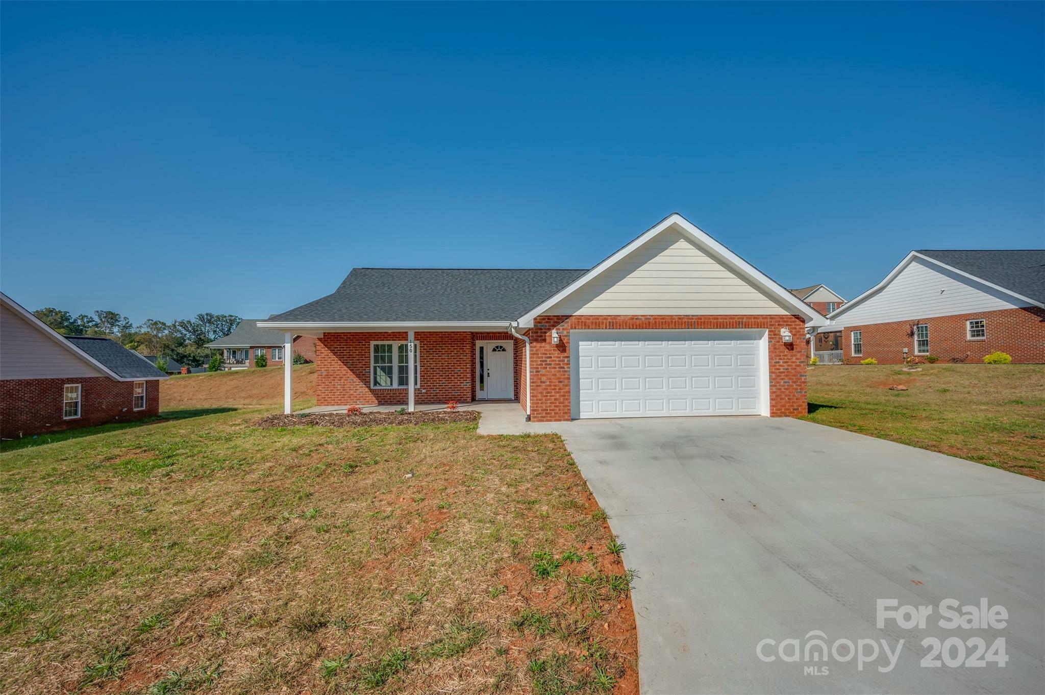 Property Photo:  150 Central Park Circle  NC 28160 