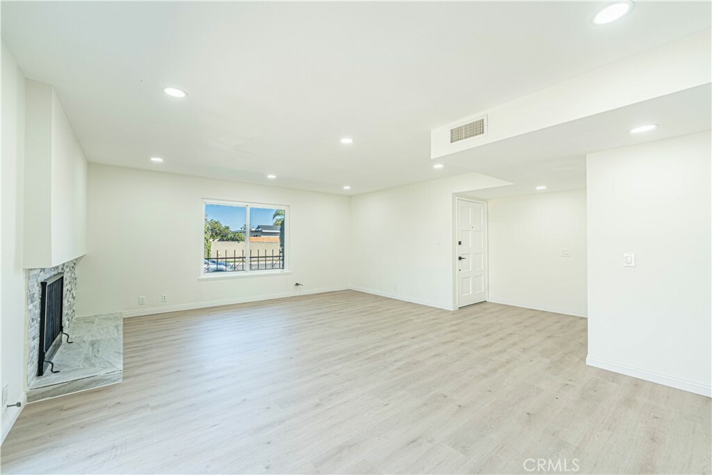 Property Photo:  14171 Wiltshire Street  CA 92683 