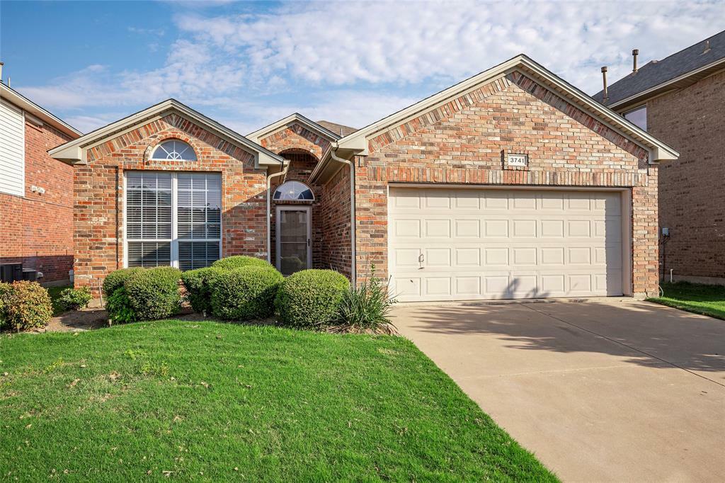 Property Photo:  3741 Brandywine Lane  TX 76244 