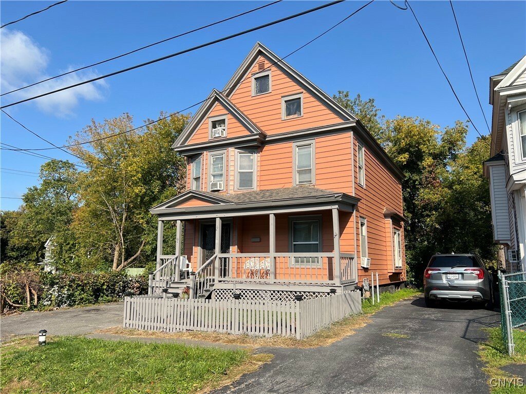 111 E Matson Avenue  Syracuse NY 13205 photo