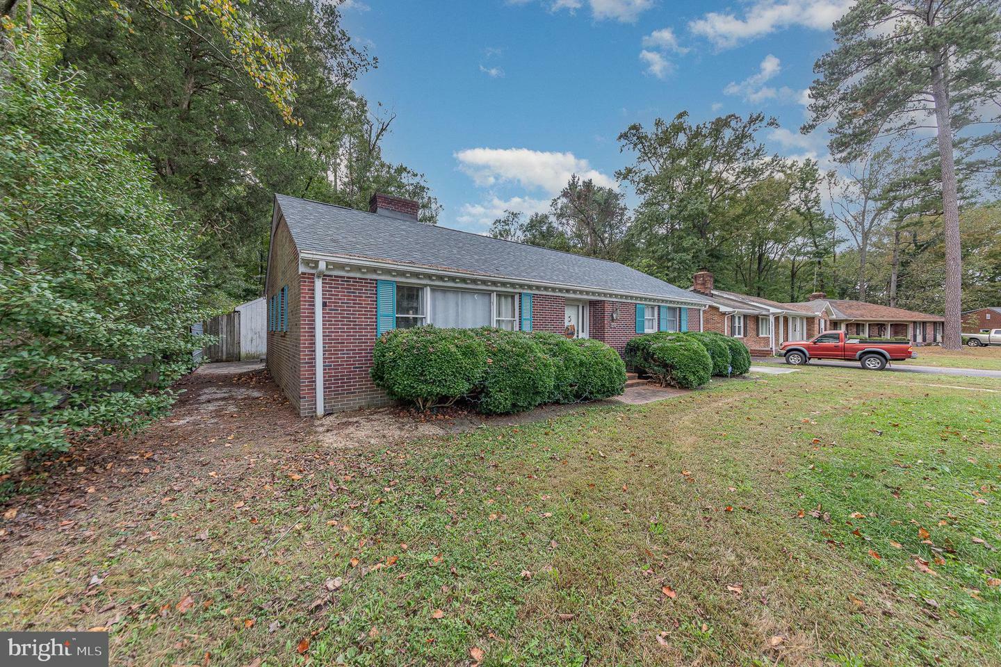 Property Photo:  547 Faulconer Circle  VA 22560 