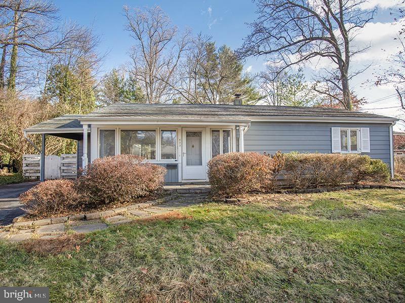 Property Photo:  433 Walnut Ln  NJ 08540 