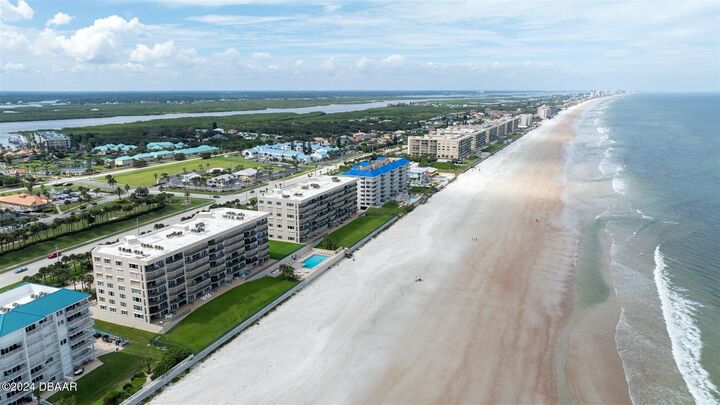 Property Photo: 4621 S Atlantic Ave. Avenue 7101 FL 32127