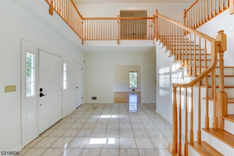 Property Photo:  488 S Horizon Way  NJ 08853 