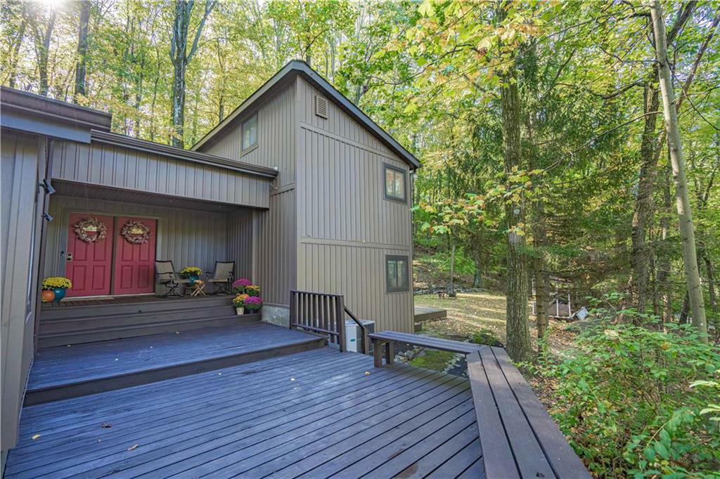 Property Photo:  110 Mountain Park Road  PA 18103 