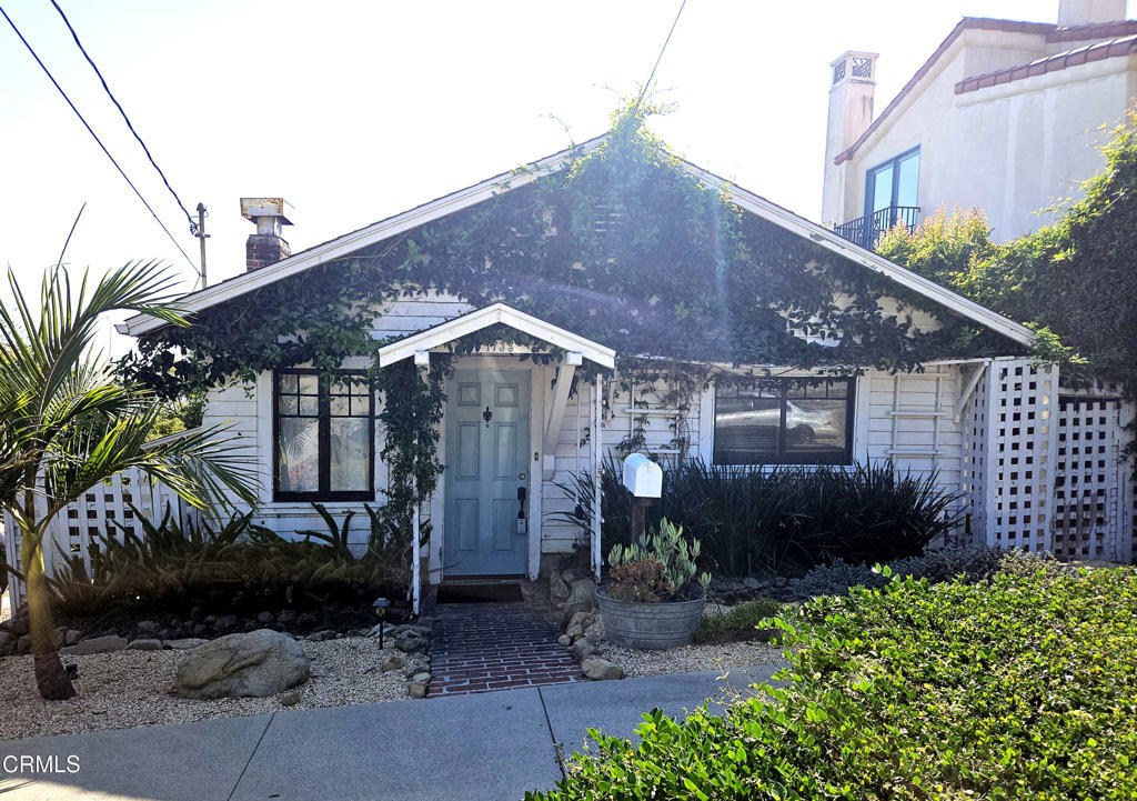 Property Photo:  1733 Loma Street  CA 93103 