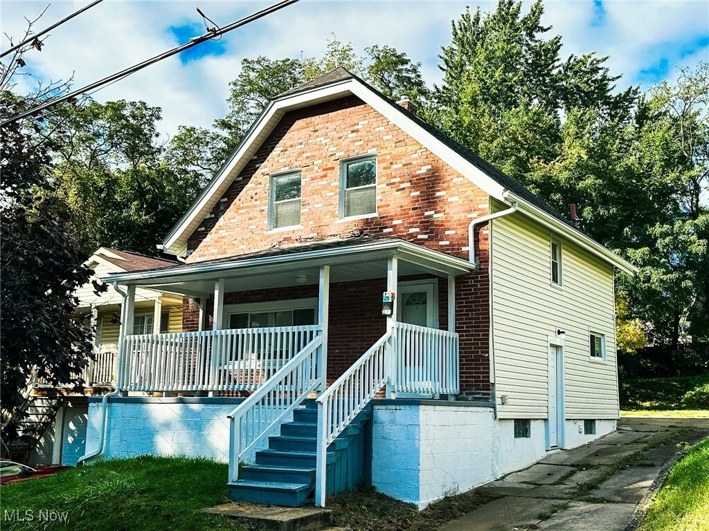 Property Photo: 1251 Laffer Avenue OH 44305