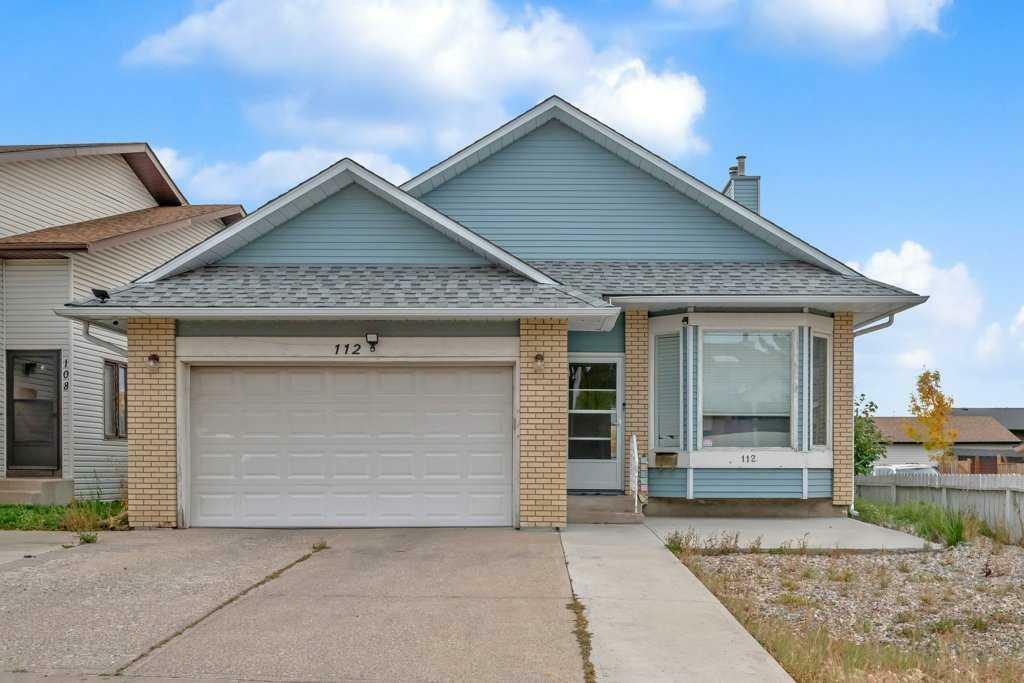 Property Photo:  112 Whitehaven Crescent NE  AB T1Y 6C5 