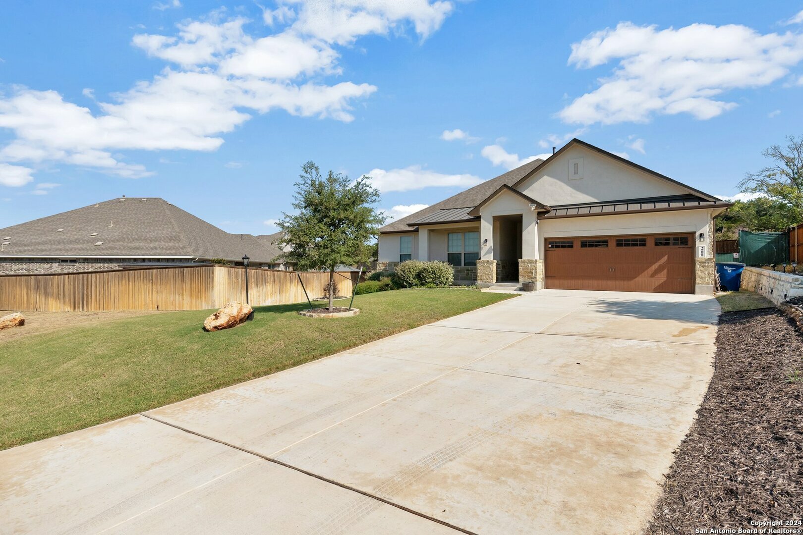 Property Photo:  268 Bamberger Ave  TX 78132 