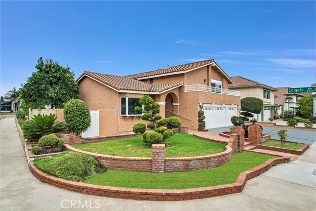 Property Photo:  509 Vanderbilt Drive  CA 92870 