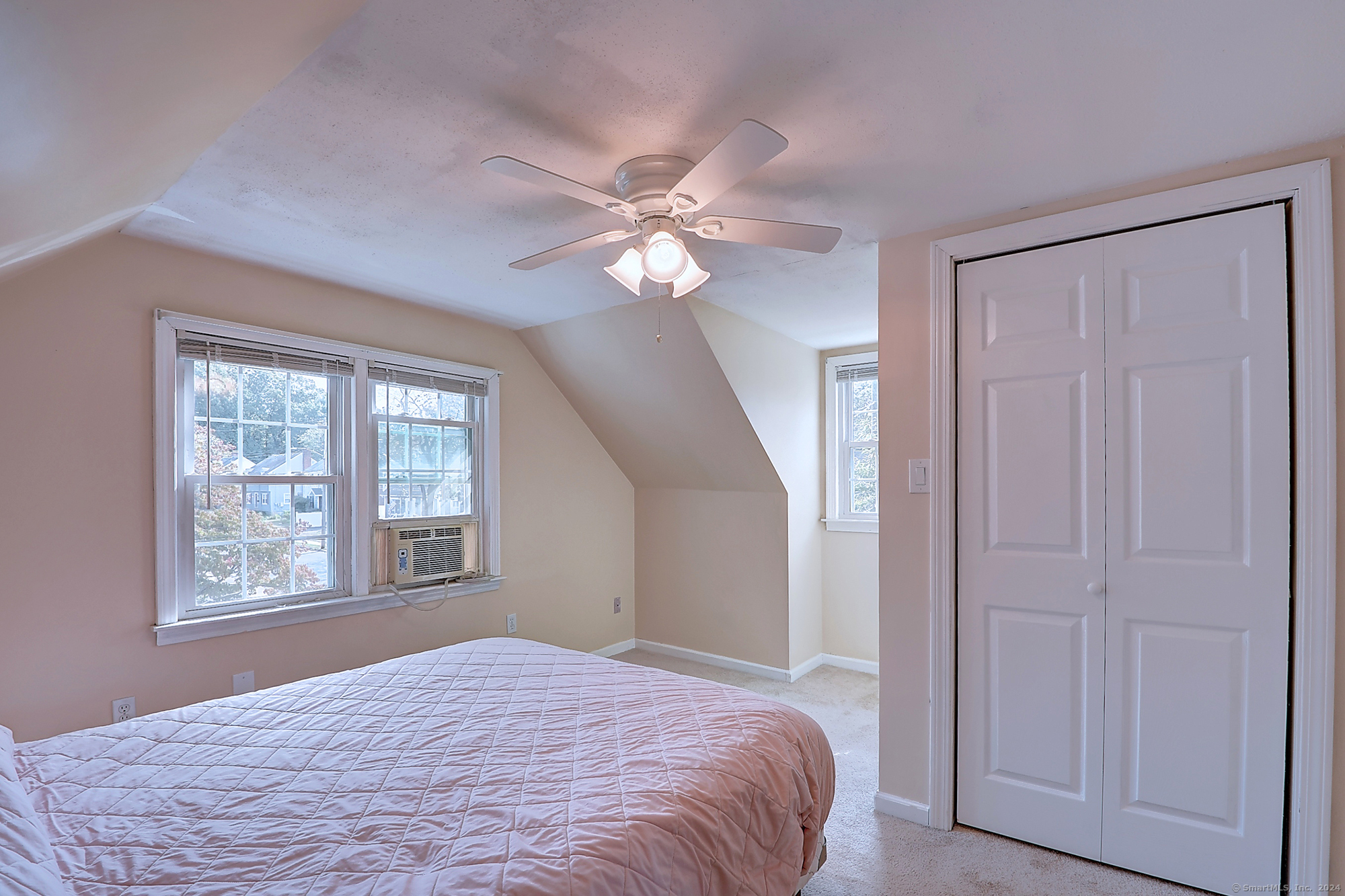 Property Photo:  187 Hollister Street  CT 06042 