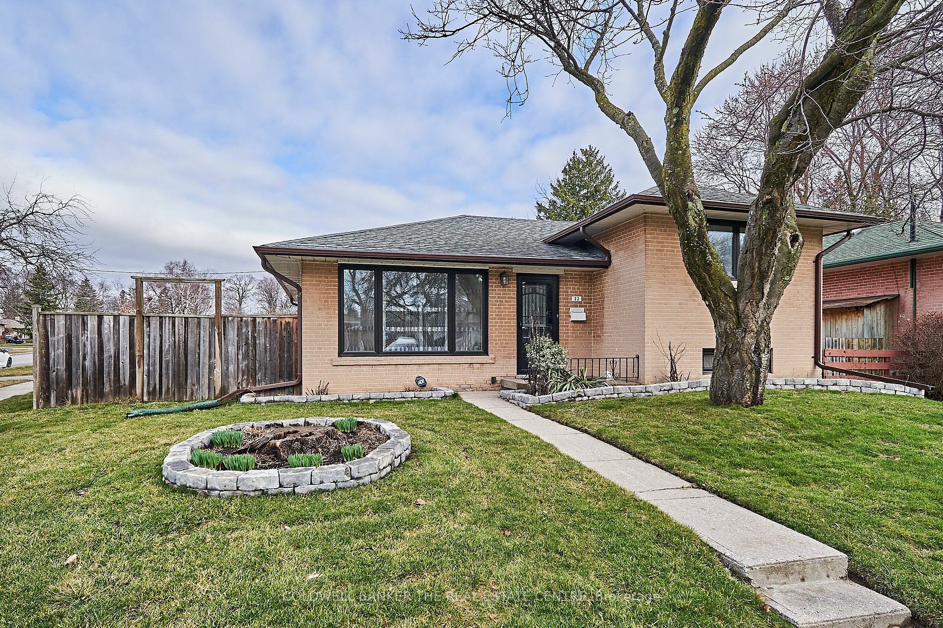 22 Wildlark Dr  Toronto ON M1E 3K7 photo