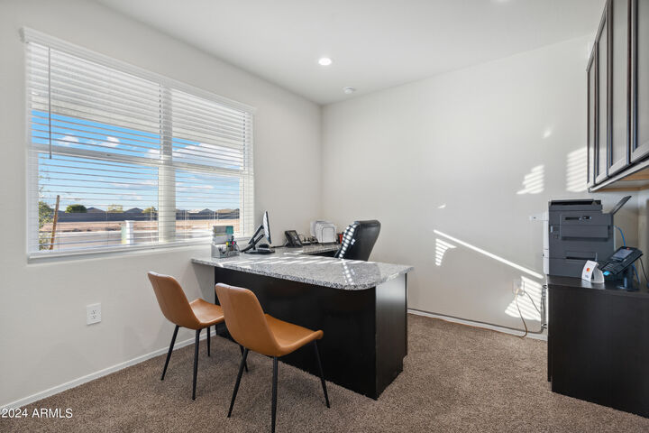 Property Photo:  28251 N Nealite Drive  AZ 85143 