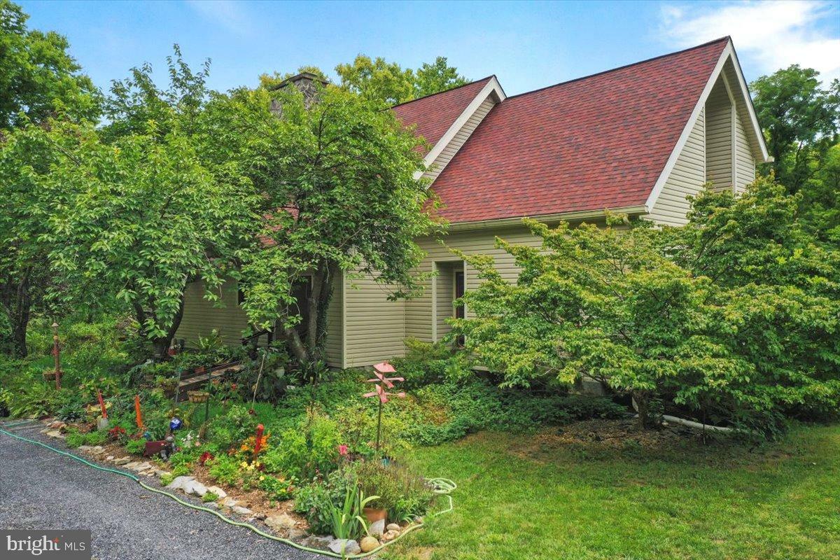 Property Photo:  881 Elk Run Estates Drive  WV 25425 