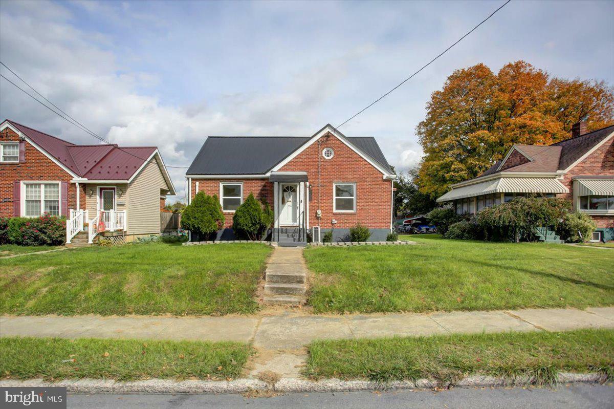 Property Photo:  551 Wayne Avenue  PA 17201 