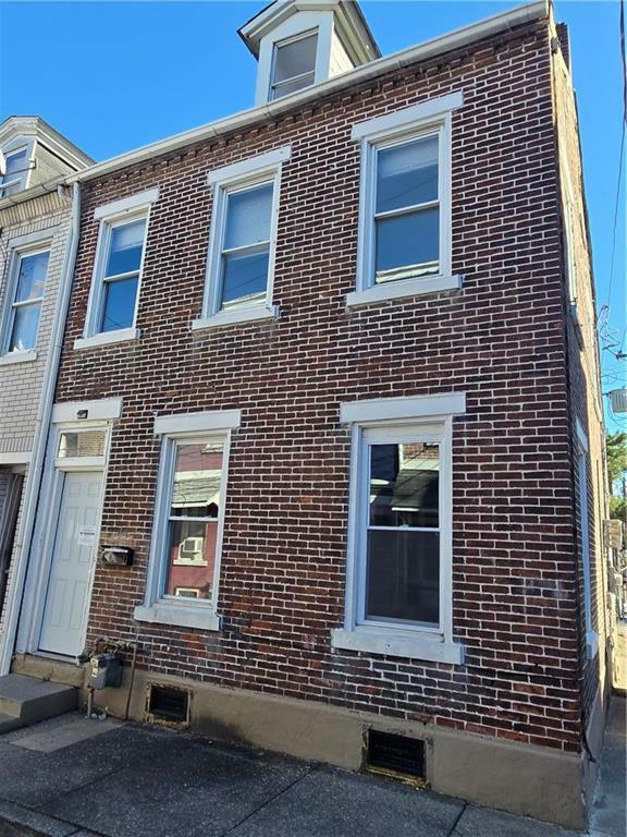 628 West Oak Street  Allentown City PA 18102 photo