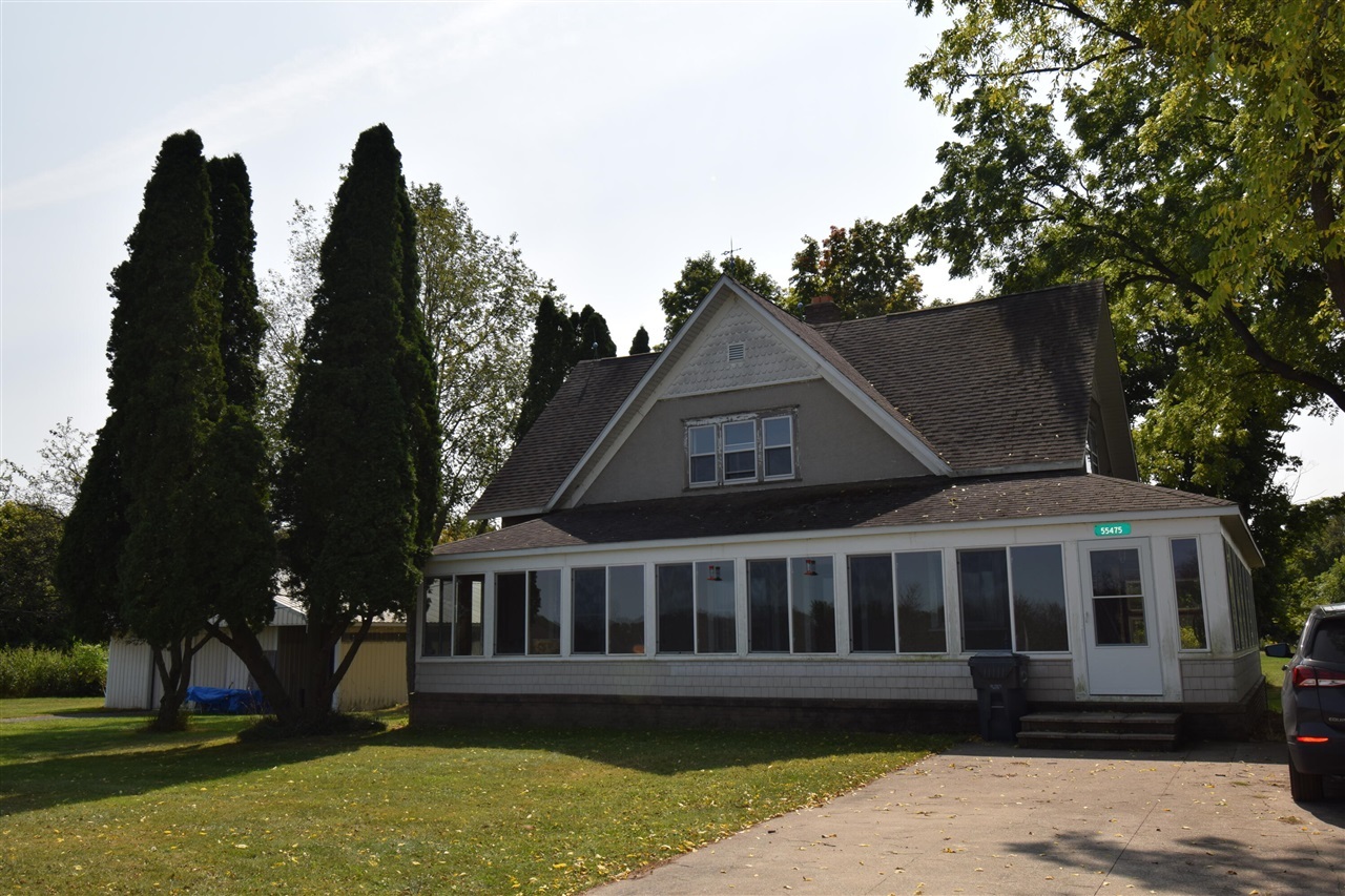 Property Photo:  55475 60th Avenue  MI 49064-9716 