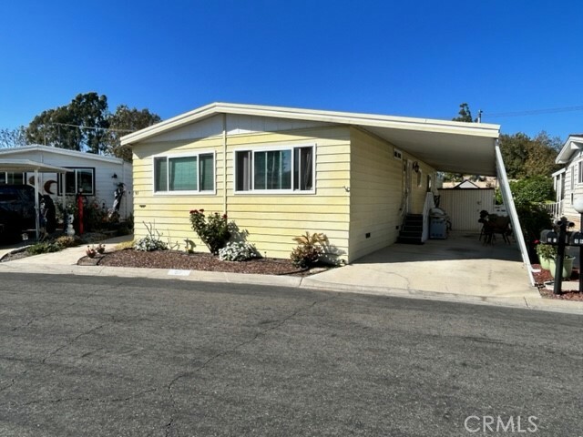 Property Photo:  18601 Newland Street 97  CA 92646 