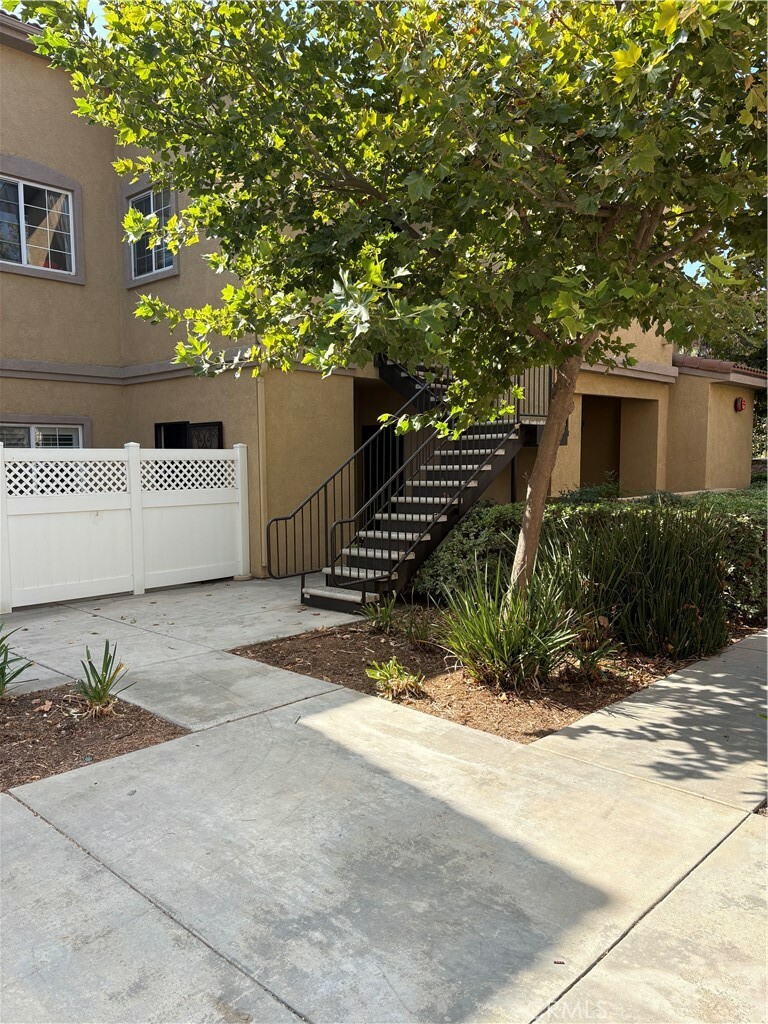 41410 Juniper Street 114  Murrieta CA 92562 photo