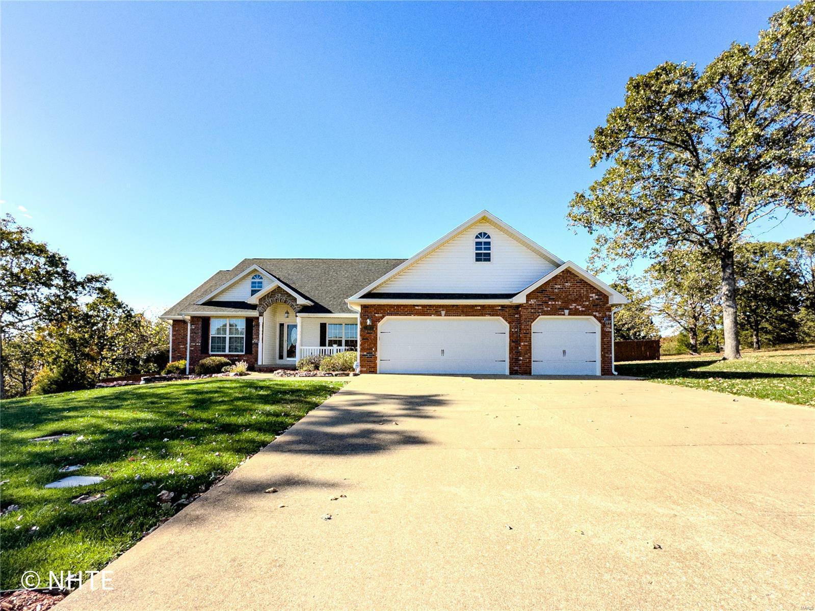 Property Photo:  112 Highland Woods Drive  MO 65583 