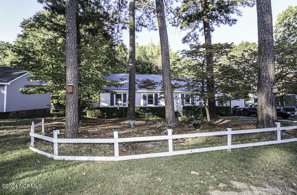 Property Photo:  1501 Crabapple Lane  NC 27804 