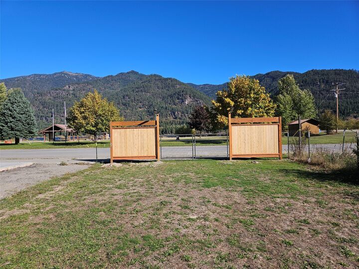 Property Photo: 710 Noxon Avenue MT 59853