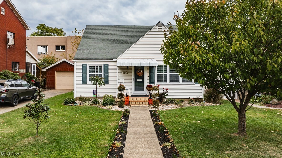 Property Photo:  1103 W Virginia Avenue  WV 26104 