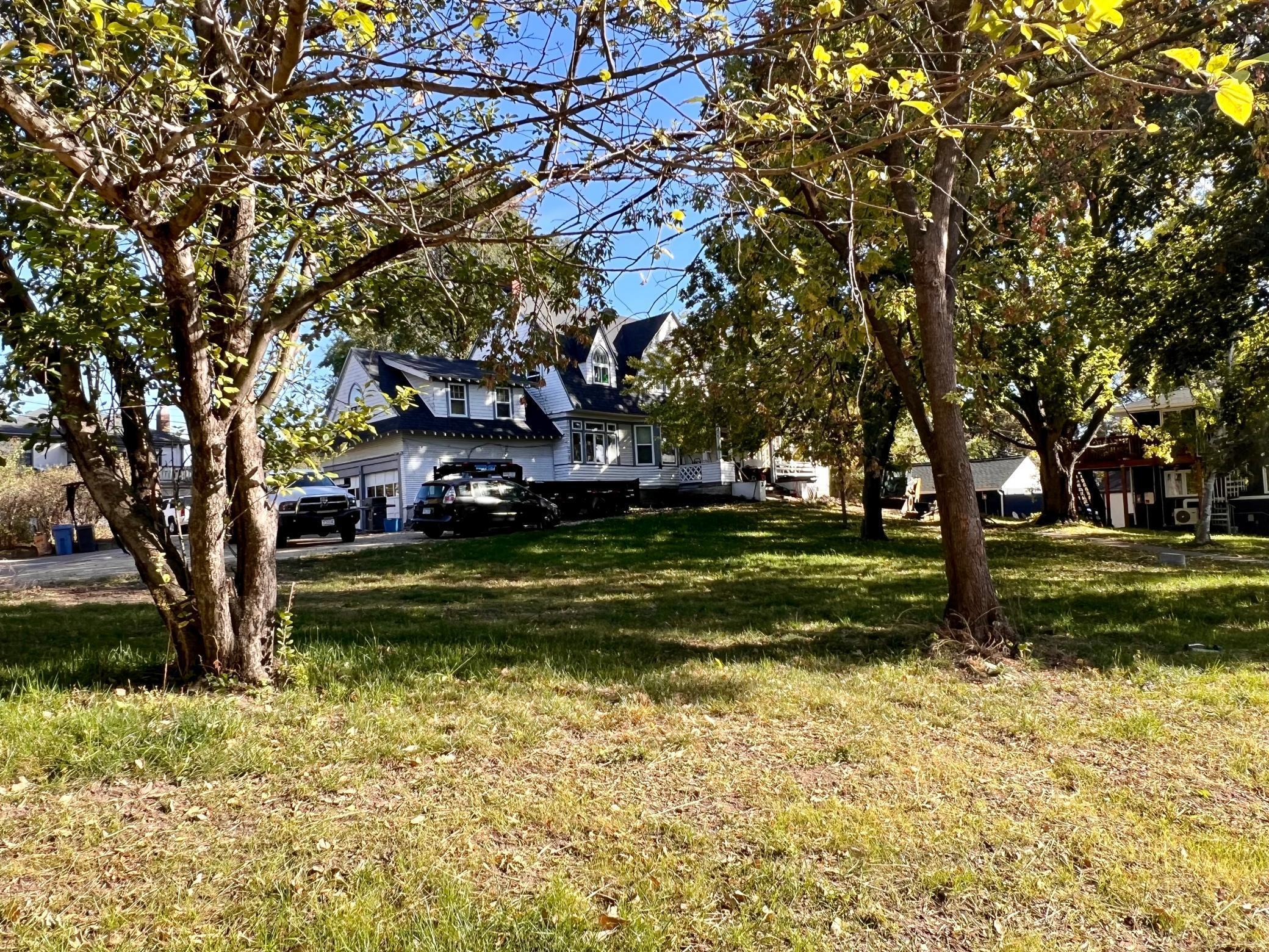Property Photo:  3 E Minnehaha Parkway  MN 55419 