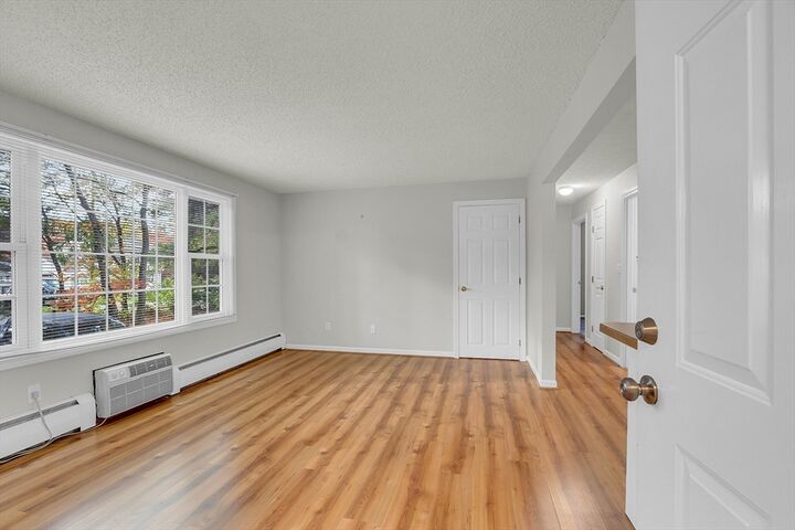 Property Photo:  50 N Main St 3  NH 03079 