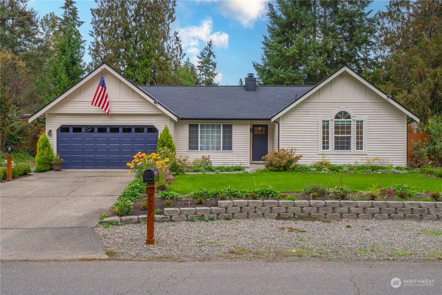 Property Photo:  5707 205th Street Ct E  WA 98387 