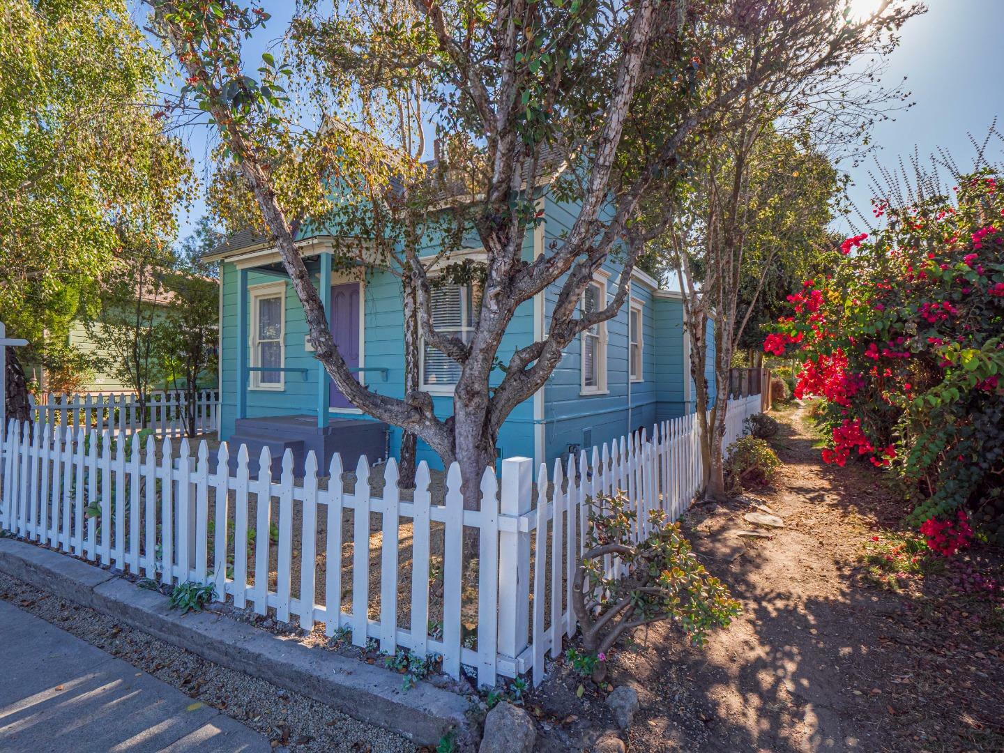 Property Photo:  512 Errett Circle  CA 95060 