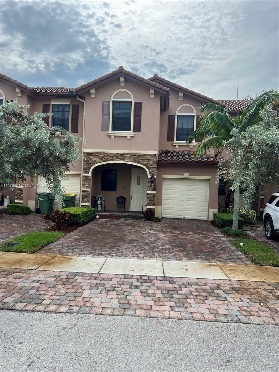 152 SE 37th Ter 152  Homestead FL 33033 photo