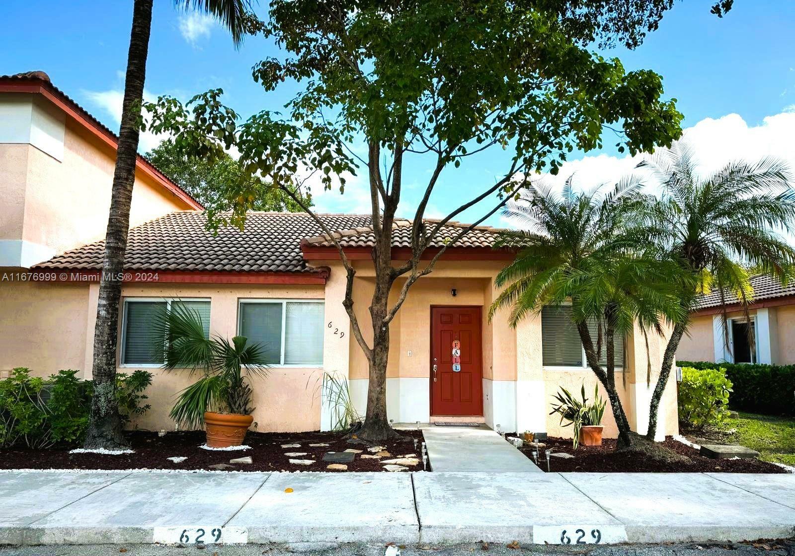 629 NW 208th Way  Pembroke Pines FL 33029 photo