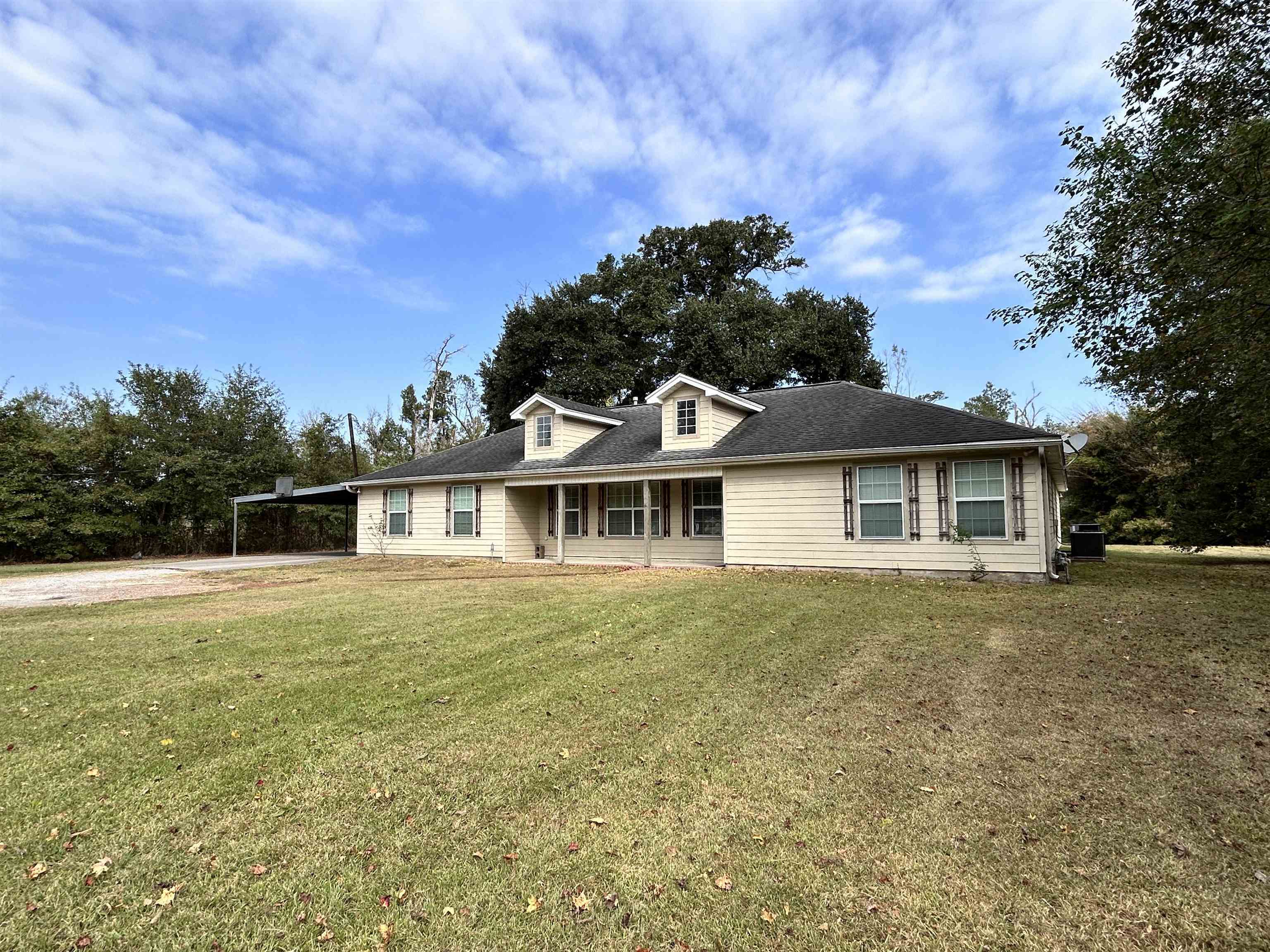 Property Photo:  495 E Tram Rd.  TX 77622 