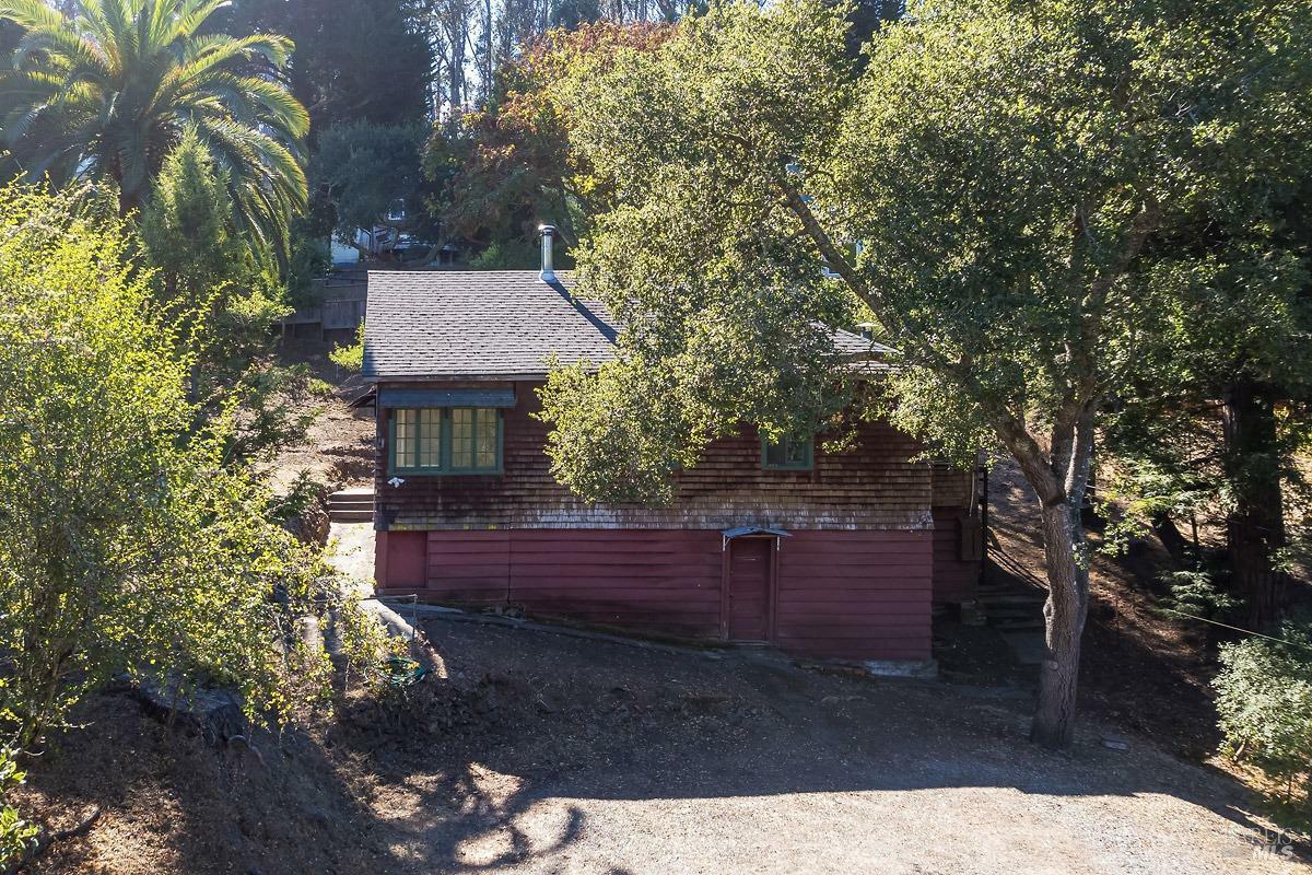 Property Photo:  415 Laverne Avenue  CA 94941 