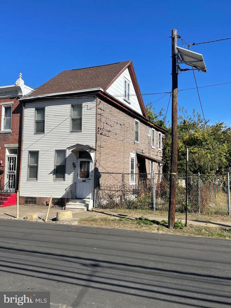 Property Photo:  1712 S 6th Street  NJ 08104 