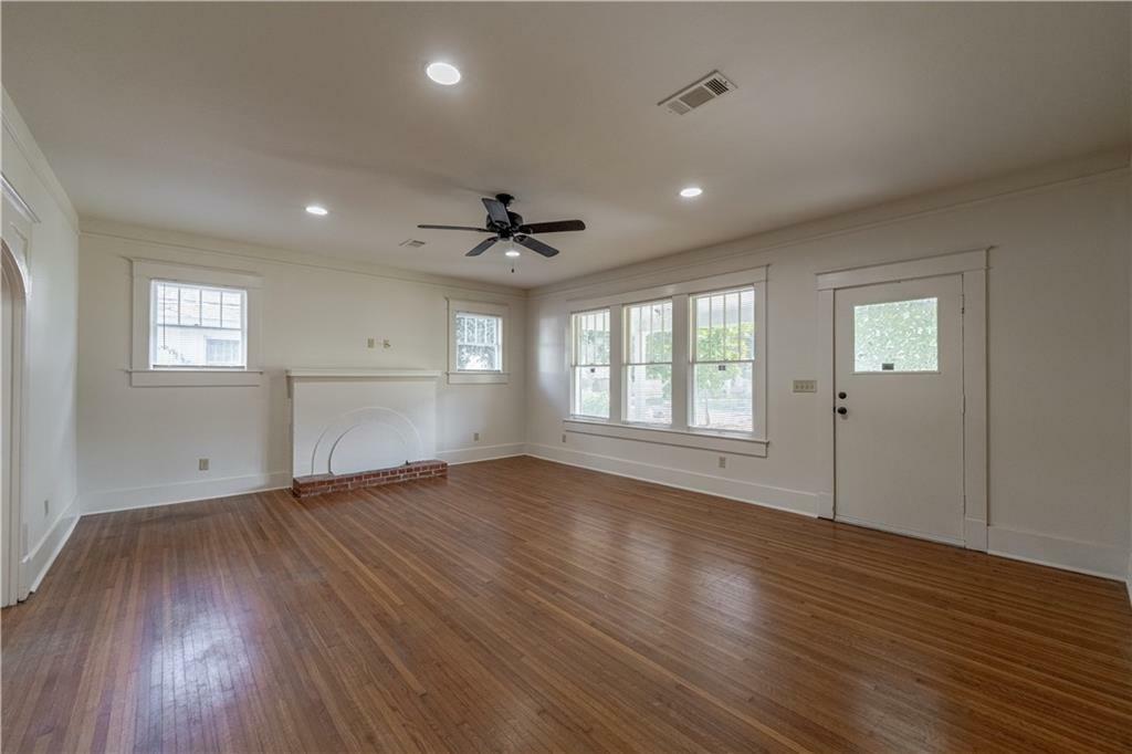 Property Photo:  2028 White Street  LA 71301 