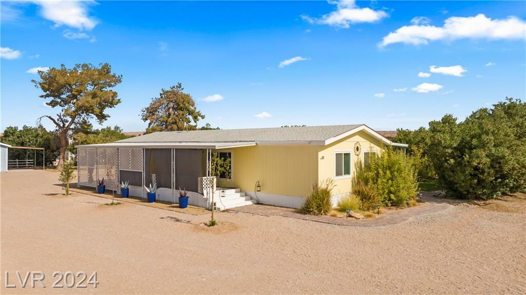 Property Photo:  420 Ross Avenue  NV 89040 