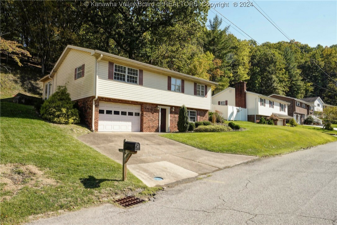 Property Photo:  782 Echo Road  WV 25303 