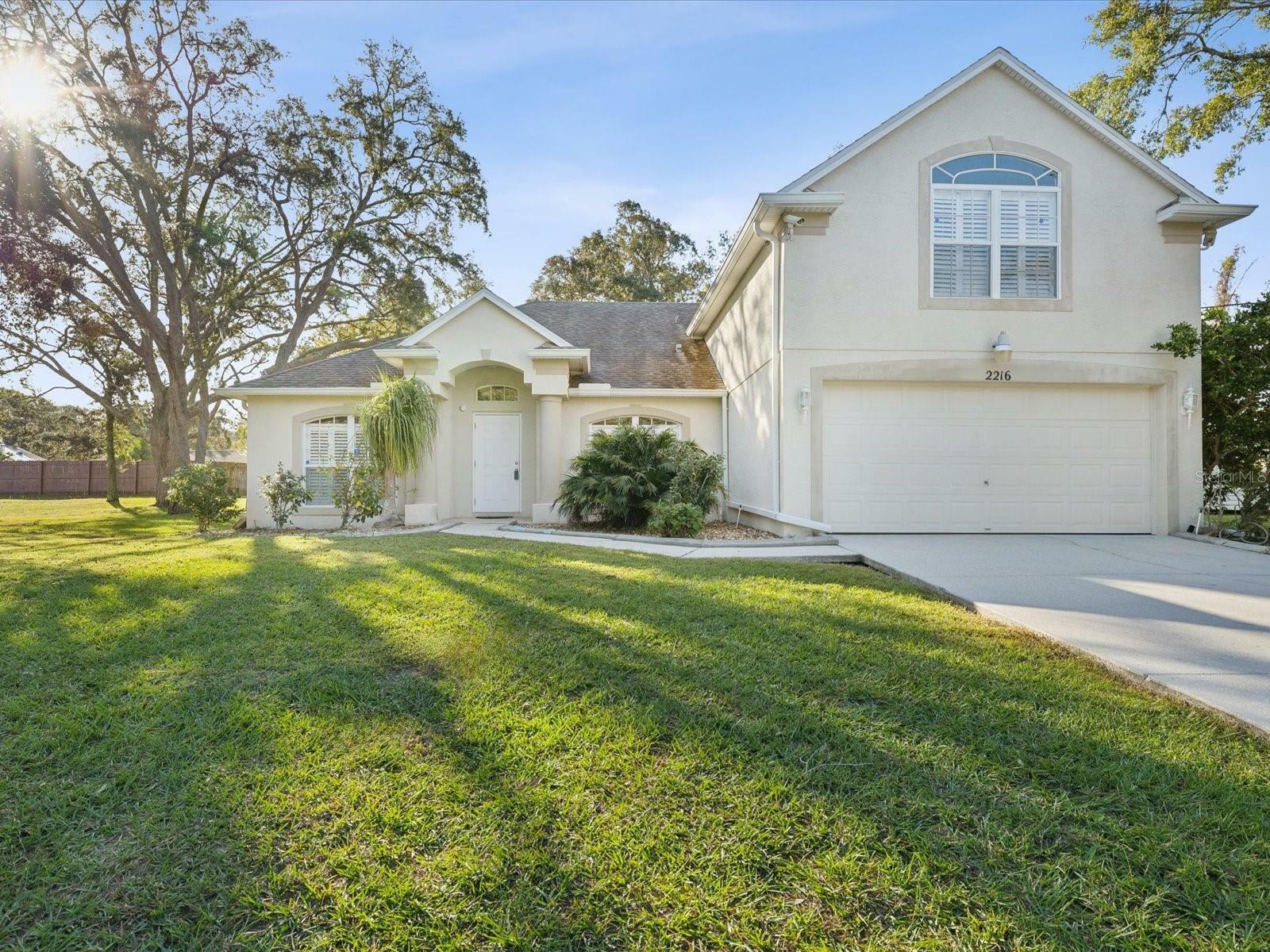 Property Photo:  2216 Waterfall Drive  FL 34608 