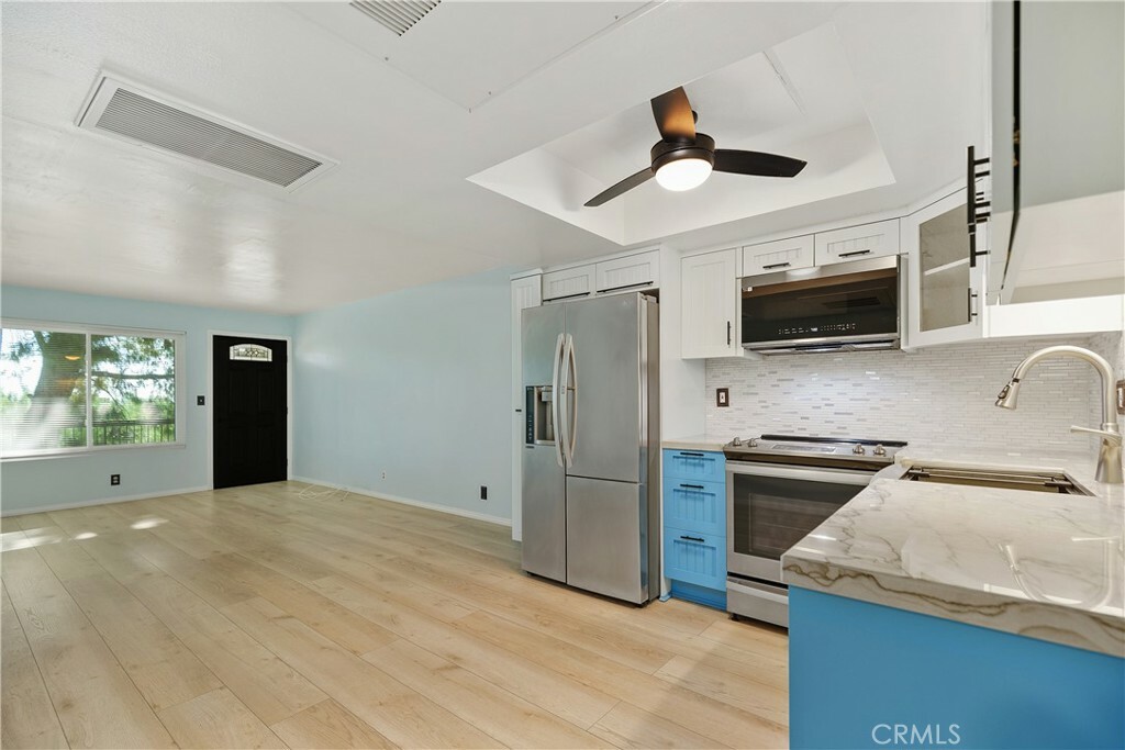 Property Photo:  64291 Spyglass Avenue 8  CA 92240 