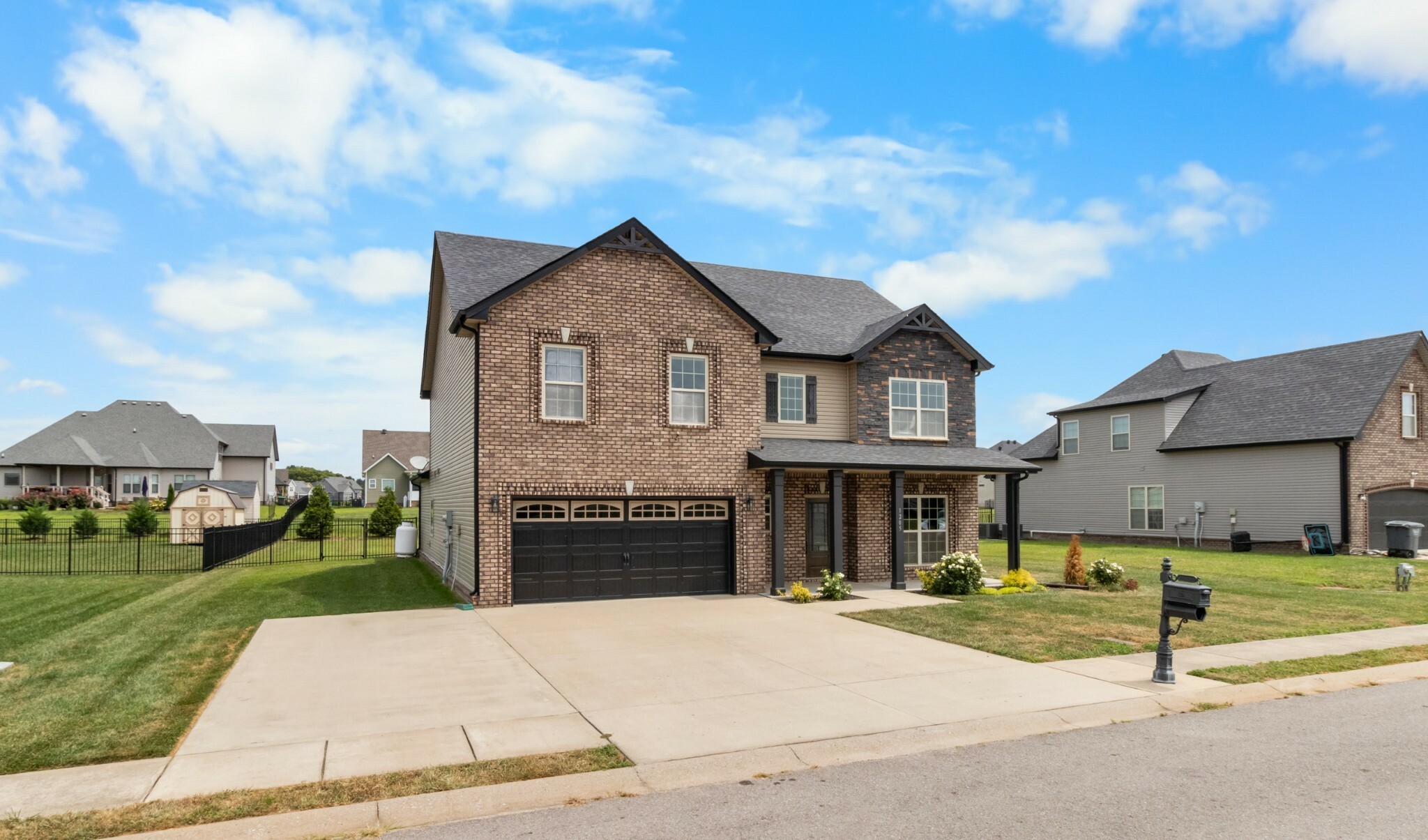 Property Photo:  1205 Fallon Dr  TN 37043 